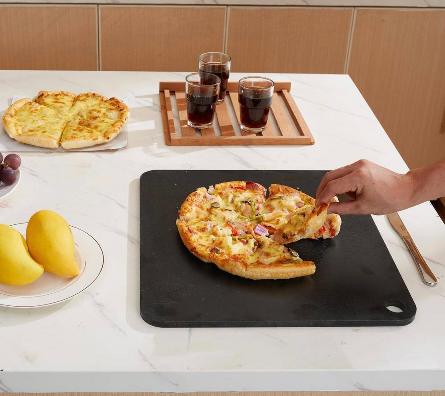 16"x14.5" carbon steel pizza plate