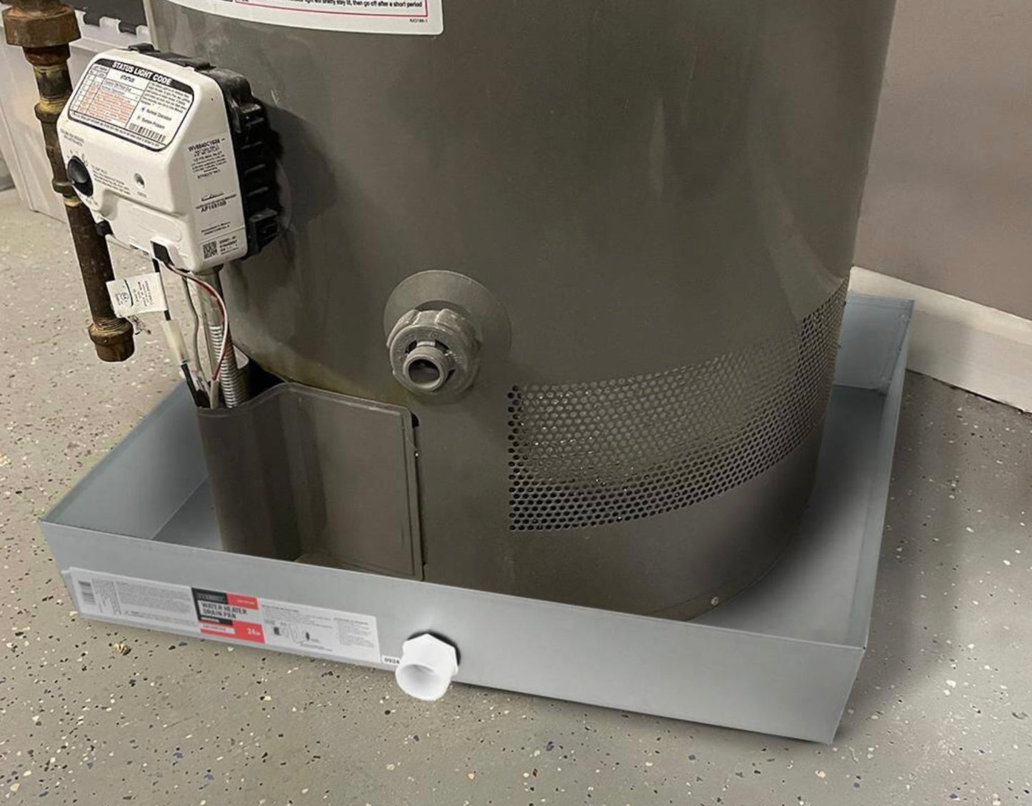 24" Water heater drain pan