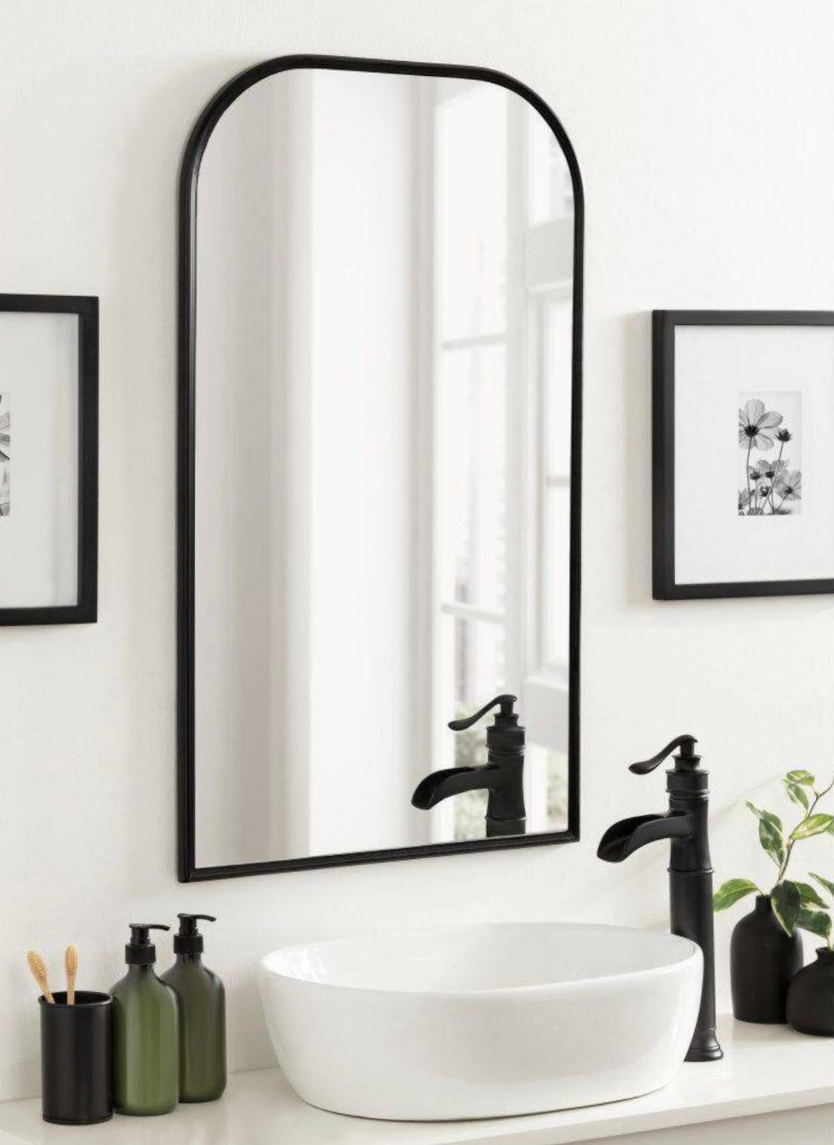 Caskill 20x34 black arched mirror