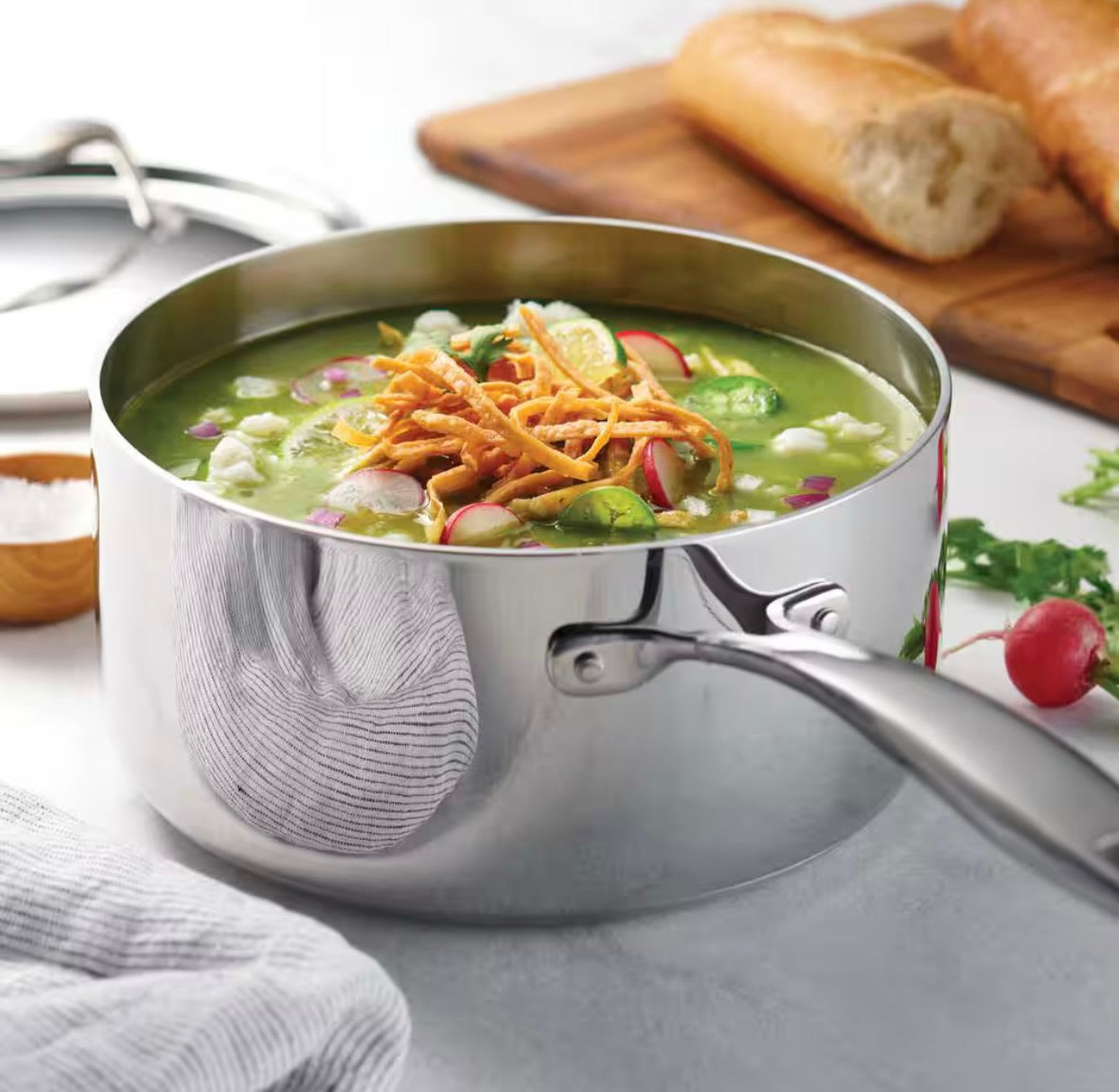 3qt sauce pan with lid