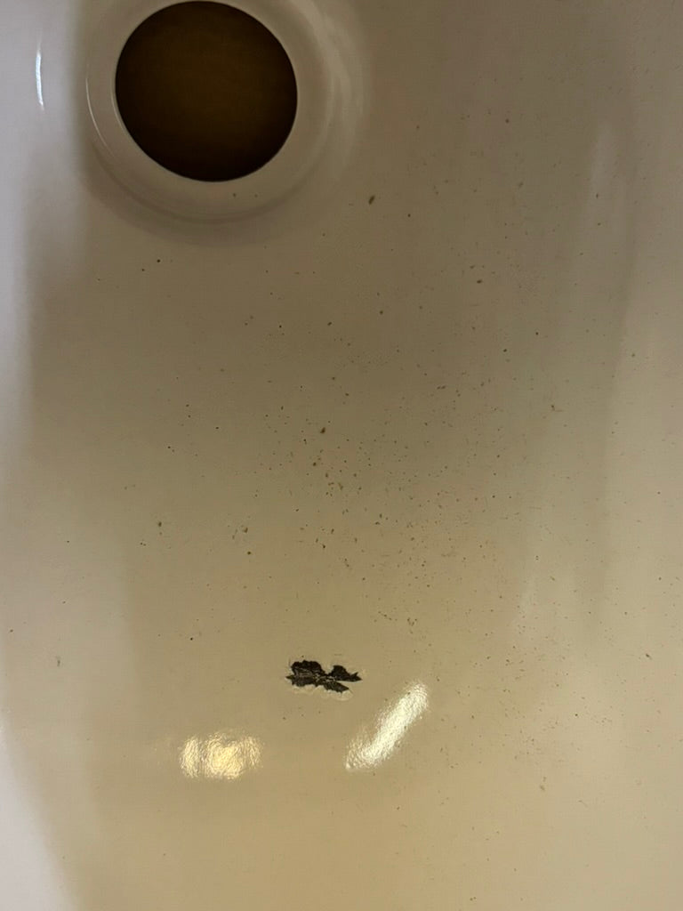 Honolulu 46x27 bathtub right drain