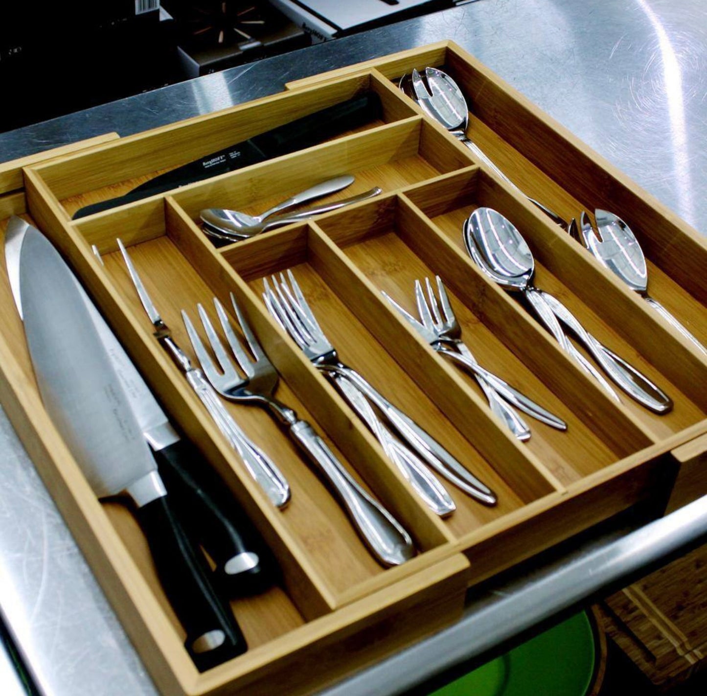 Bamboo expanding flatware organizer
