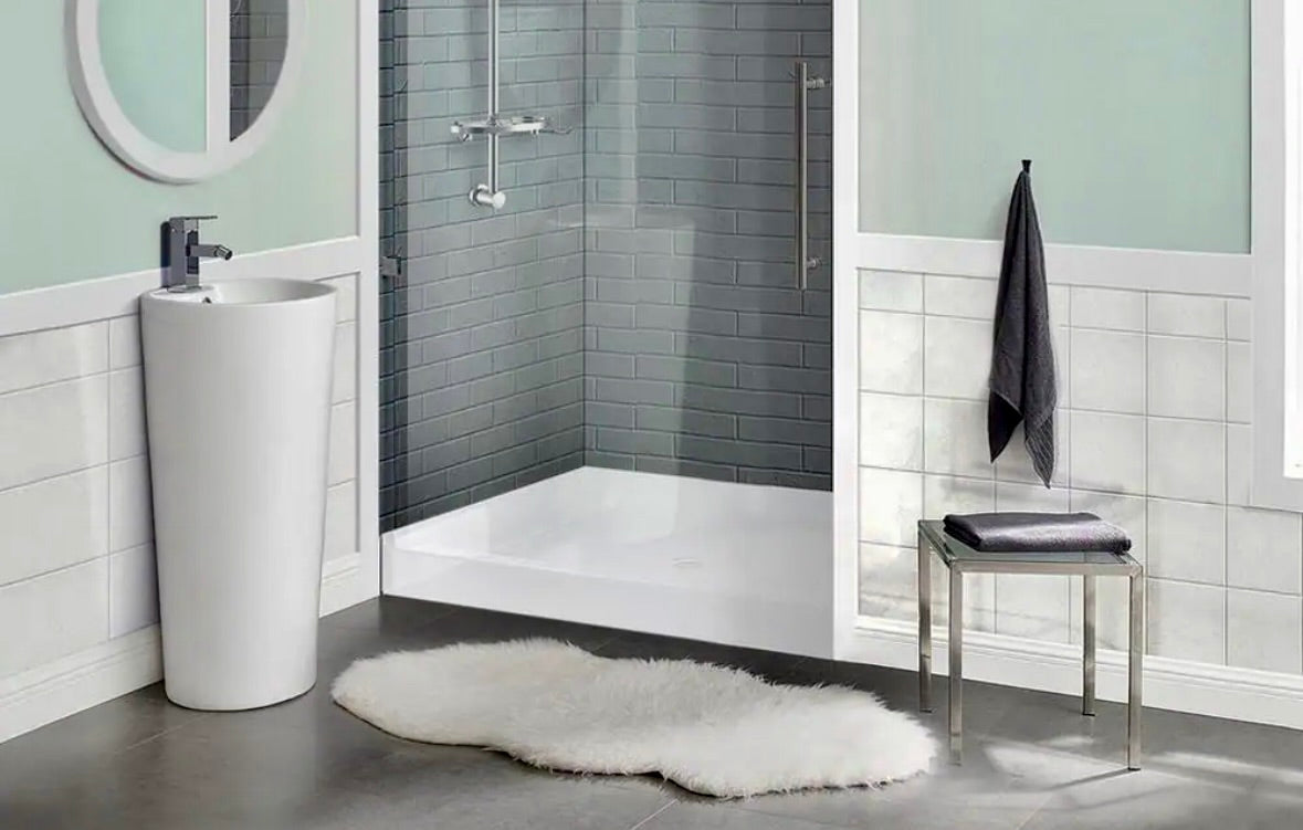 Voltaire 42" x 36" shower base in white