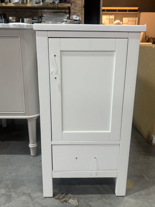 18" white vanity with white top