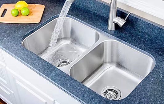 Undermount 33" double bowl kitchen sink