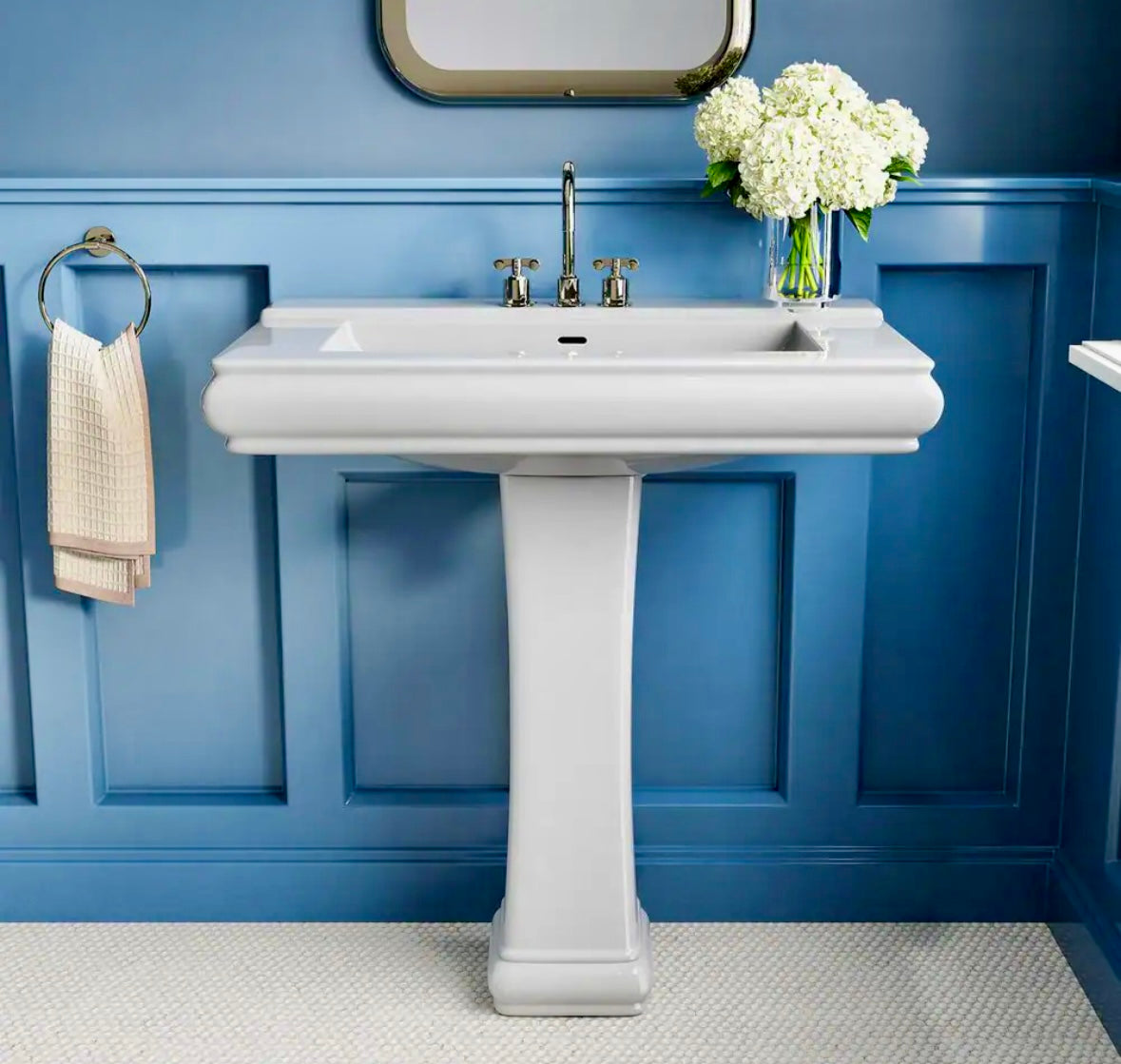 Hanikes 26" Pedestal sink