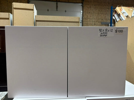 Designer series 30"x18" bridge in white