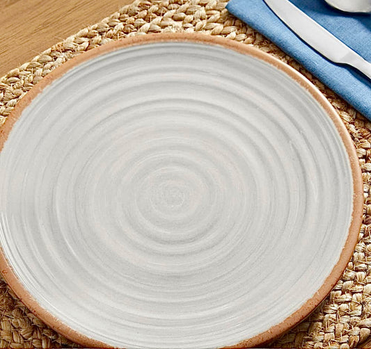 10.5" dinner plates in ivory