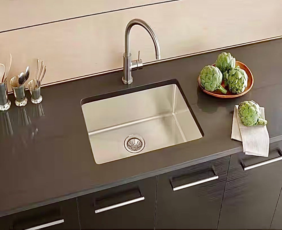 Crosstown 24" undermount kitchen sink