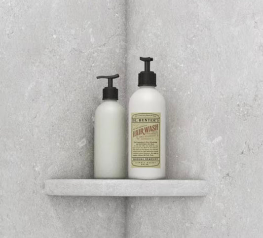 15" Corner shelf in tundra