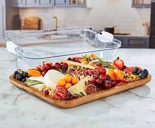 Acacia cutting board with lid