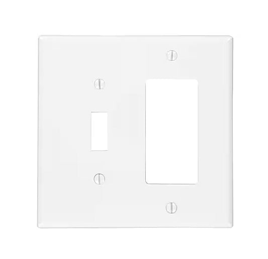 2-gang white wall plate (toggle/decora)
