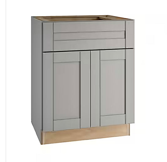 Shaker 30 in sink base in gray