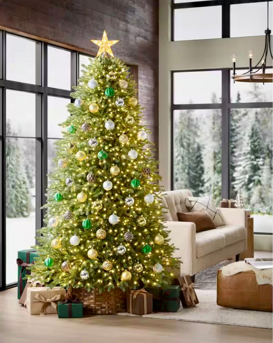 7.5 Ft Jackson Christmas tree