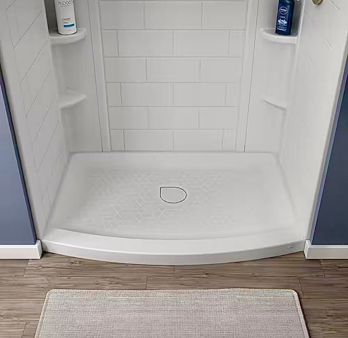 Ovation curve 48x30 shower base center drain