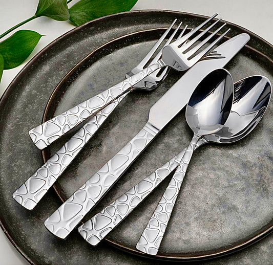 Tilly flatware set