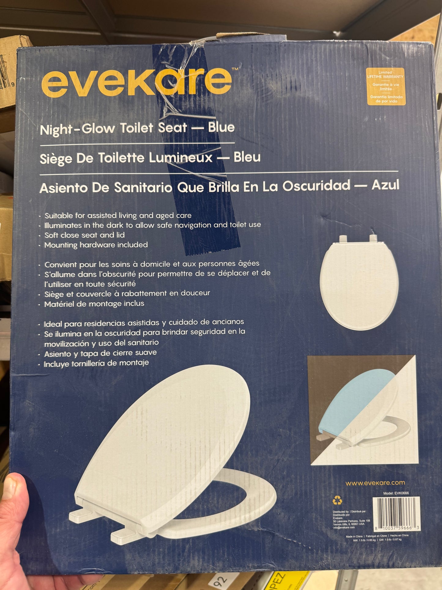Evekare night glow toilet seat in blue